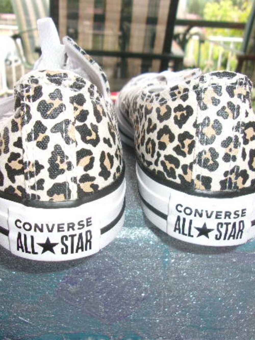 S-231 WOMENS CONVERSE CHUCK TAYLOR LOWTOPS LEOPARD PRINT W/BOX - Picture 5 of 9